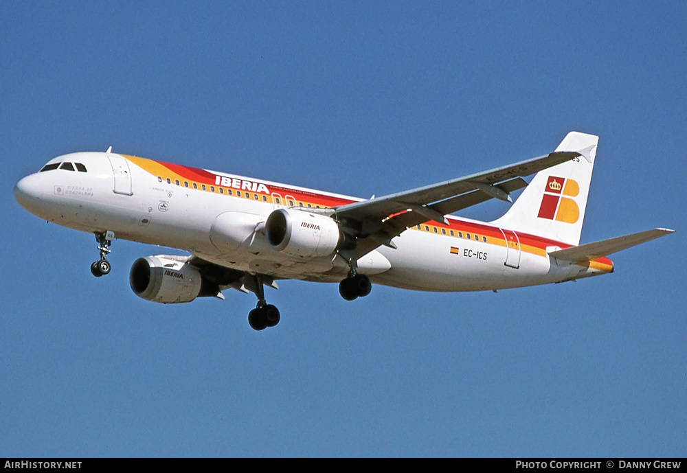 Aircraft Photo of EC-ICS | Airbus A320-211 | Iberia | AirHistory.net #354981