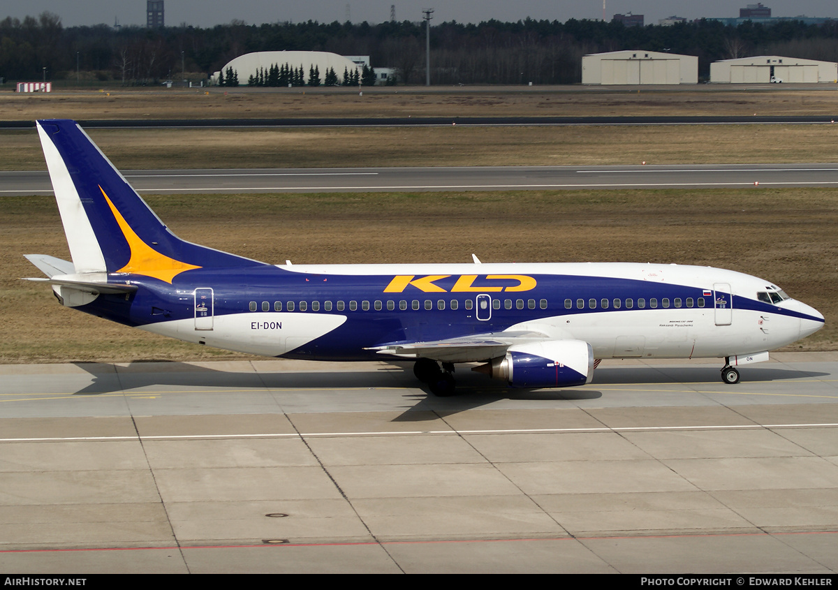 Aircraft Photo of EI-DON | Boeing 737-3Y0 | KD Avia | AirHistory.net #354999