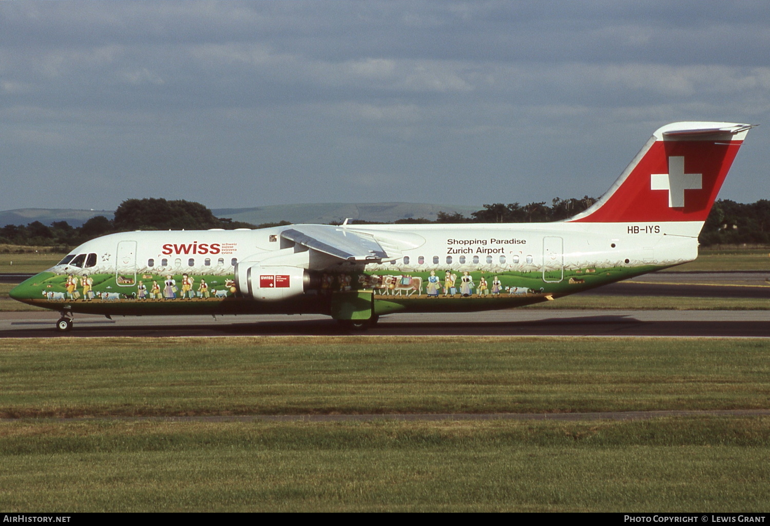 Aircraft Photo of HB-IYS | BAE Systems Avro 146-RJ100 | Swiss International Air Lines | AirHistory.net #355018