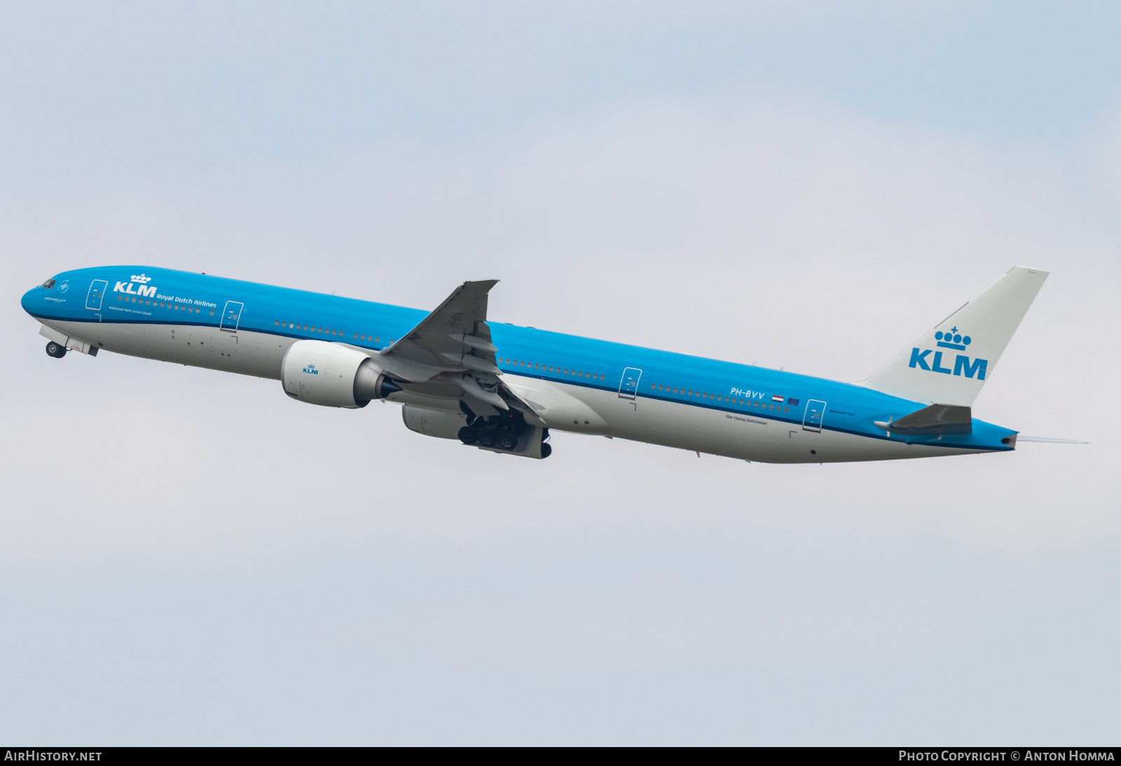 Aircraft Photo of PH-BVV | Boeing 777-300/ER | KLM - Royal Dutch Airlines | AirHistory.net #355125