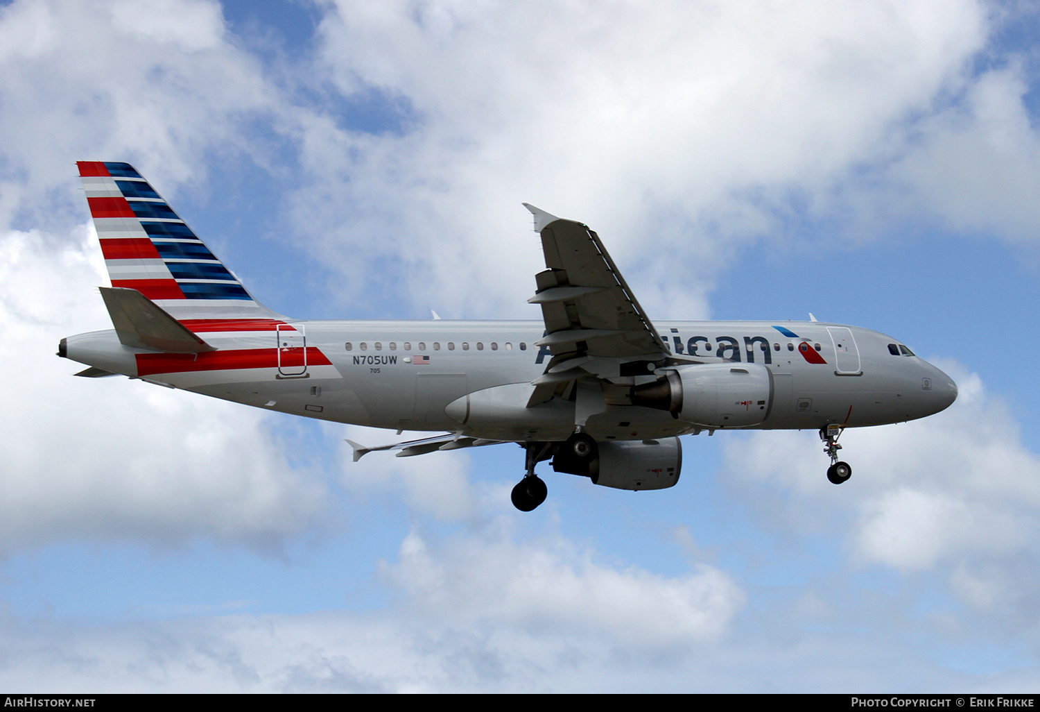 Aircraft Photo of N705UW | Airbus A319-112 | American Airlines | AirHistory.net #355128