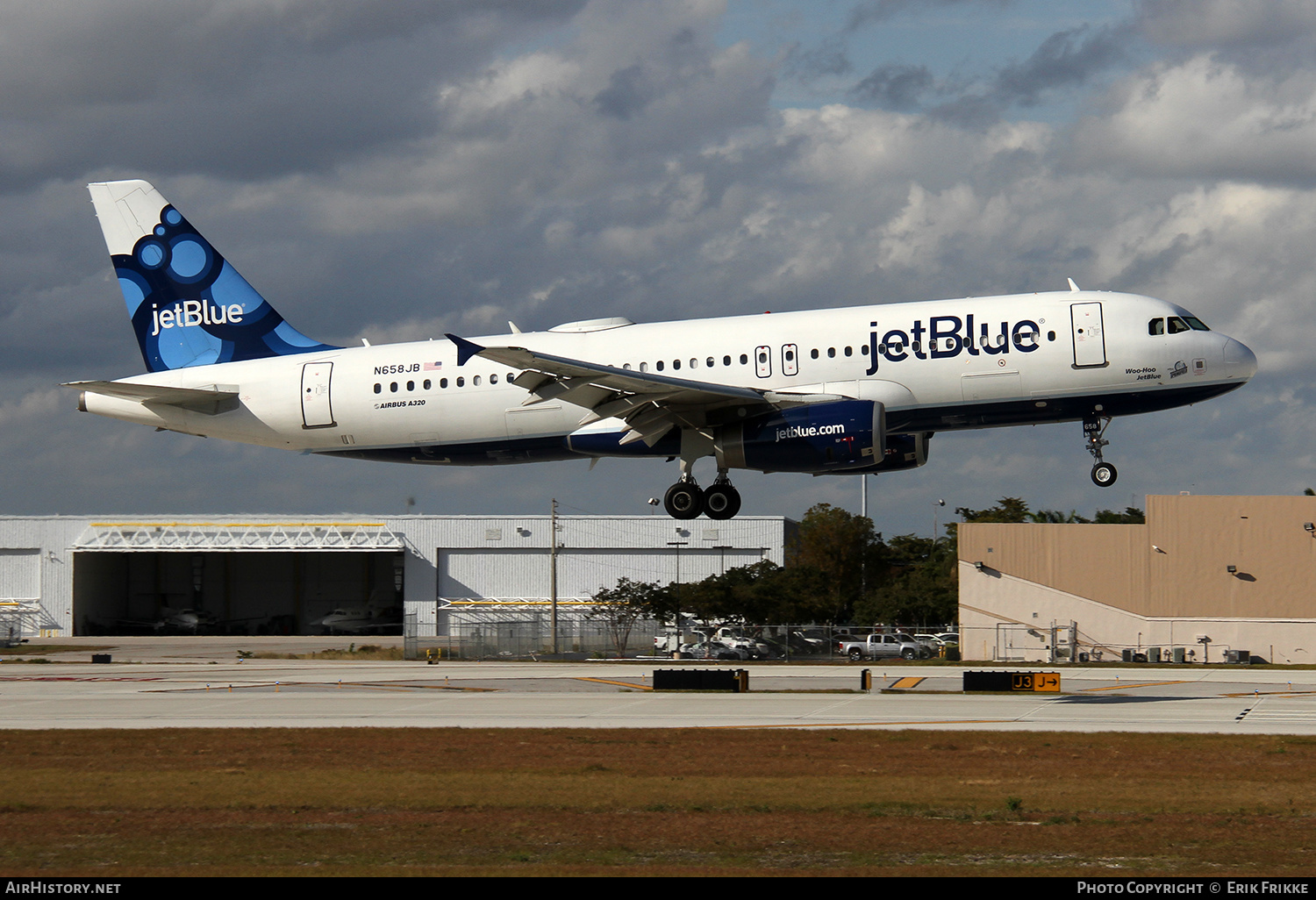 Aircraft Photo of N658JB | Airbus A320-232 | JetBlue Airways | AirHistory.net #355145