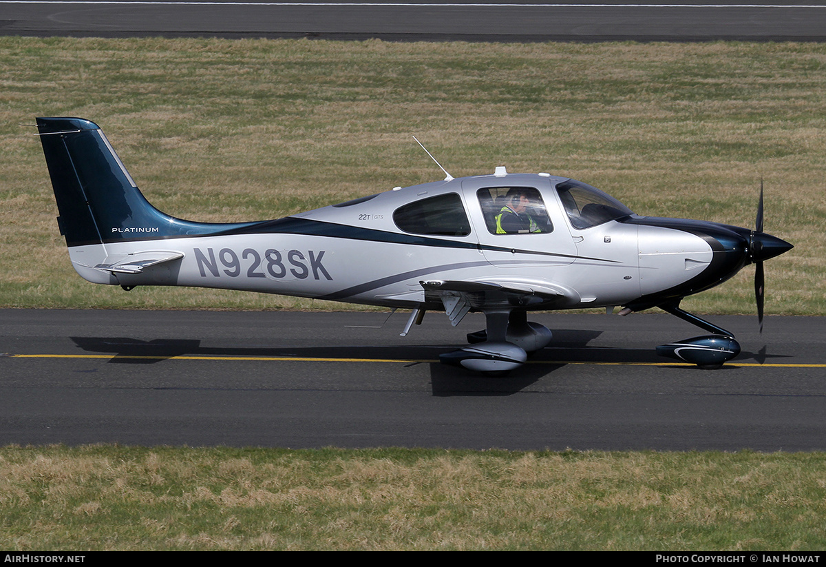 Aircraft Photo of N928SK | Cirrus SR-22T G5-GTS Platinum | AirHistory.net #355155