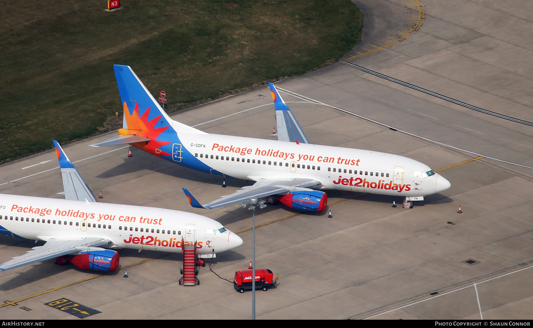 Aircraft Photo of G-GDFK | Boeing 737-36N | Jet2 Holidays | AirHistory.net #355232