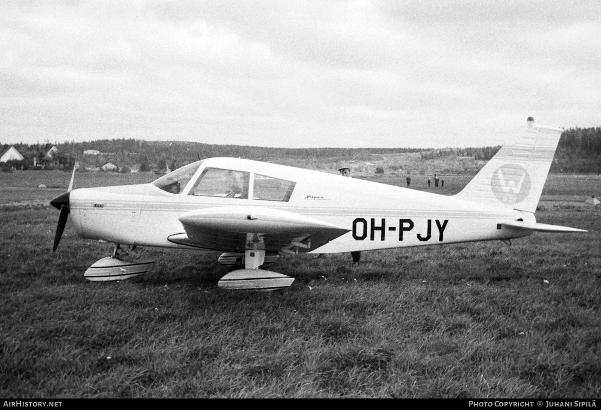 Aircraft Photo of OH-PJY | Piper PA-28-140 Cherokee B | W Air | AirHistory.net #355251