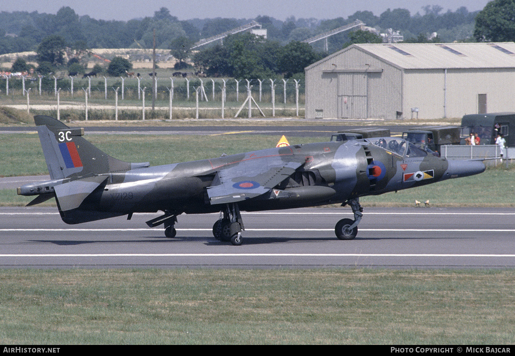 Aircraft Photo of XZ129 | Hawker Siddeley Harrier GR3 | UK - Air Force | AirHistory.net #355300