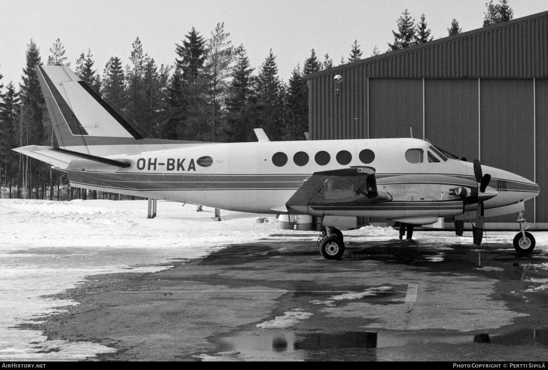 Aircraft Photo of OH-BKA | Beech 100 King Air | AirHistory.net #355347
