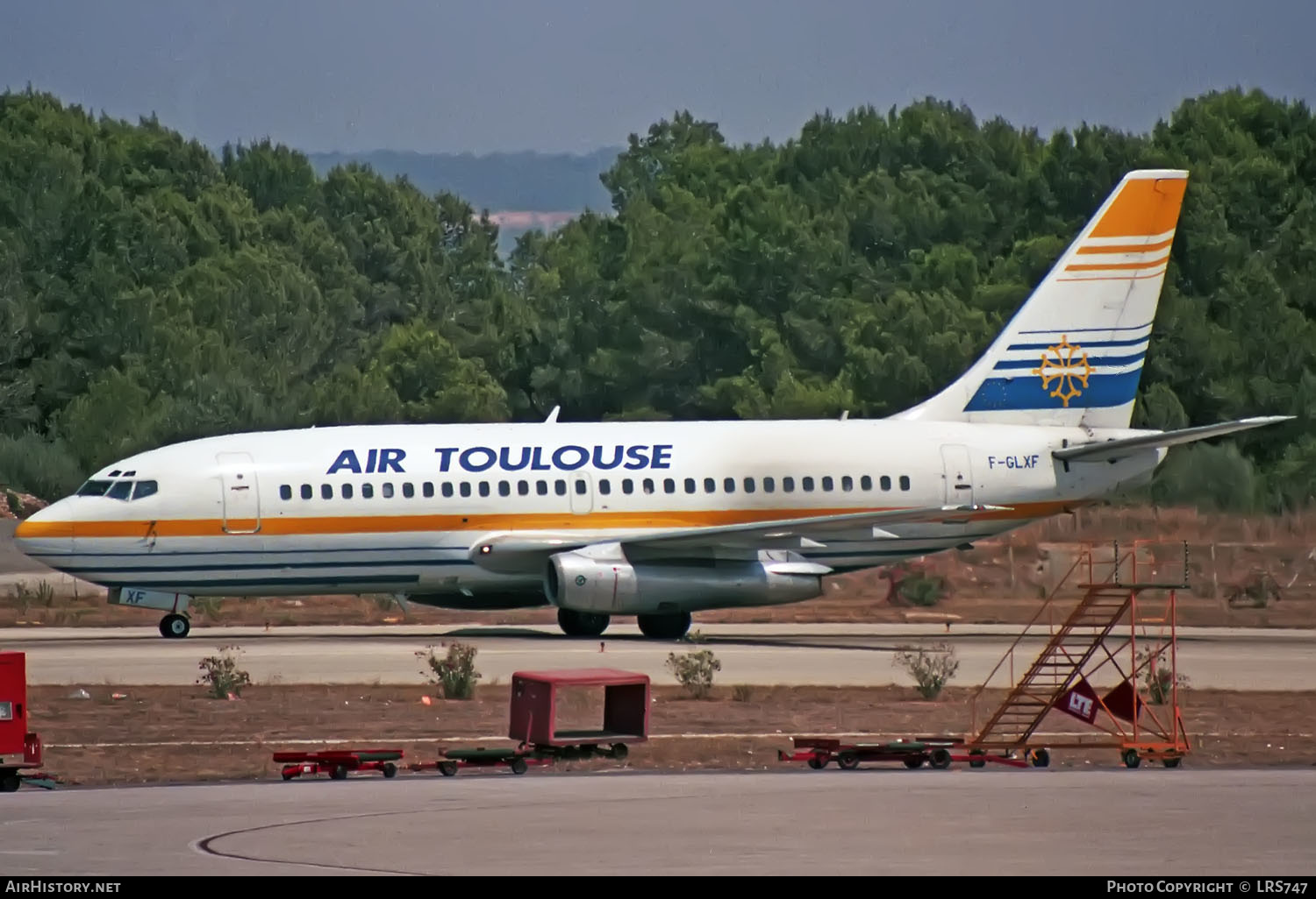 Aircraft Photo of F-GLXF | Boeing 737-219/Adv | Air Toulouse | AirHistory.net #355356