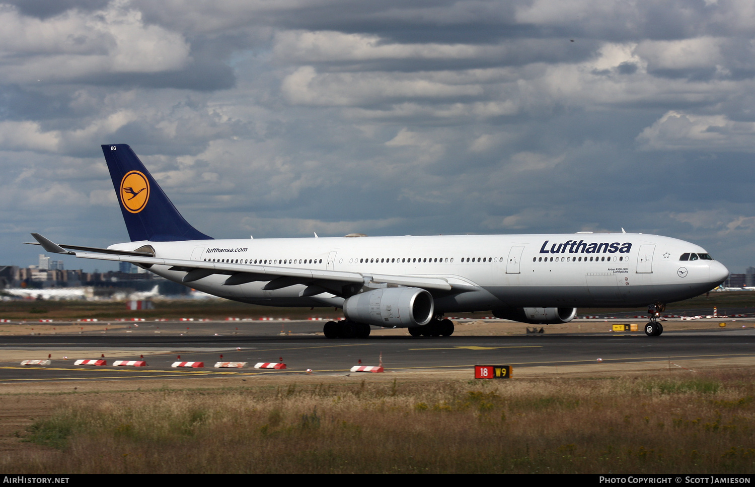 Aircraft Photo of D-AIKG | Airbus A330-343E | Lufthansa | AirHistory.net #355393
