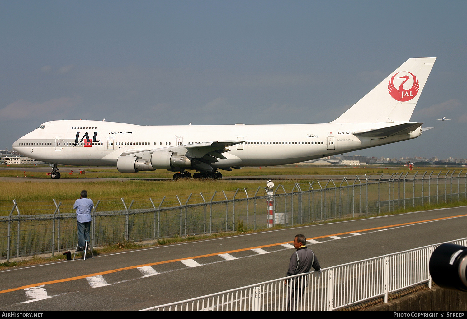 Aircraft Photo of JA8162 | Boeing 747-246B | Japan Airlines - JAL | AirHistory.net #355411