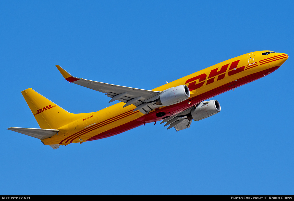 Aircraft Photo of N916SC | Boeing 737-86J(BDSF) | DHL International | AirHistory.net #355574