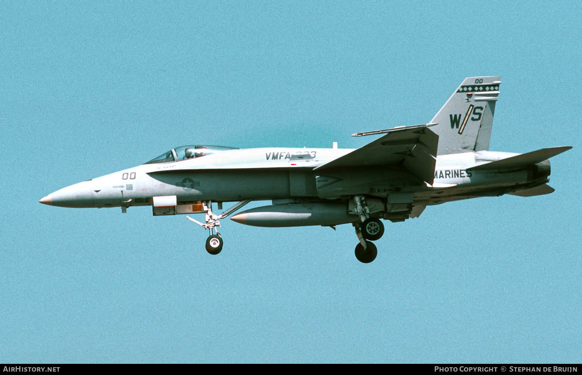 Aircraft Photo of 162401 | McDonnell Douglas F/A-18A Hornet | USA - Marines | AirHistory.net #355651