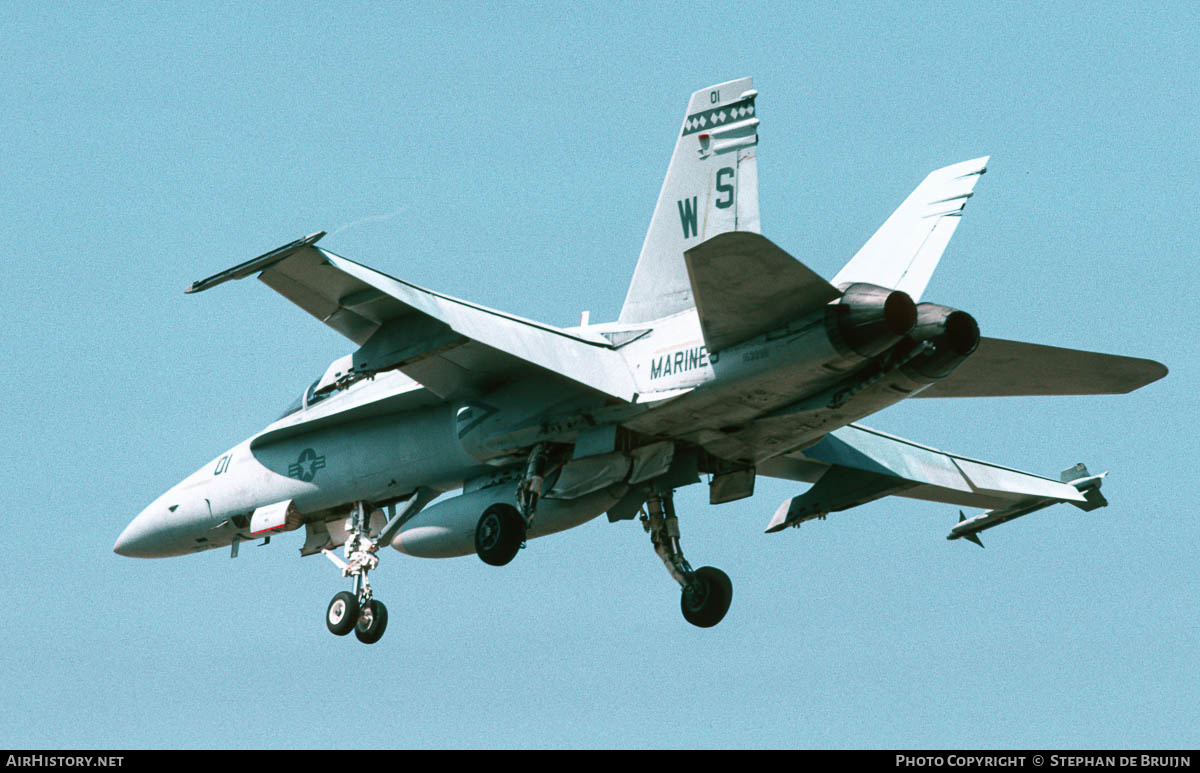 Aircraft Photo of 163098 | McDonnell Douglas F/A-18A Hornet | USA - Marines | AirHistory.net #355655
