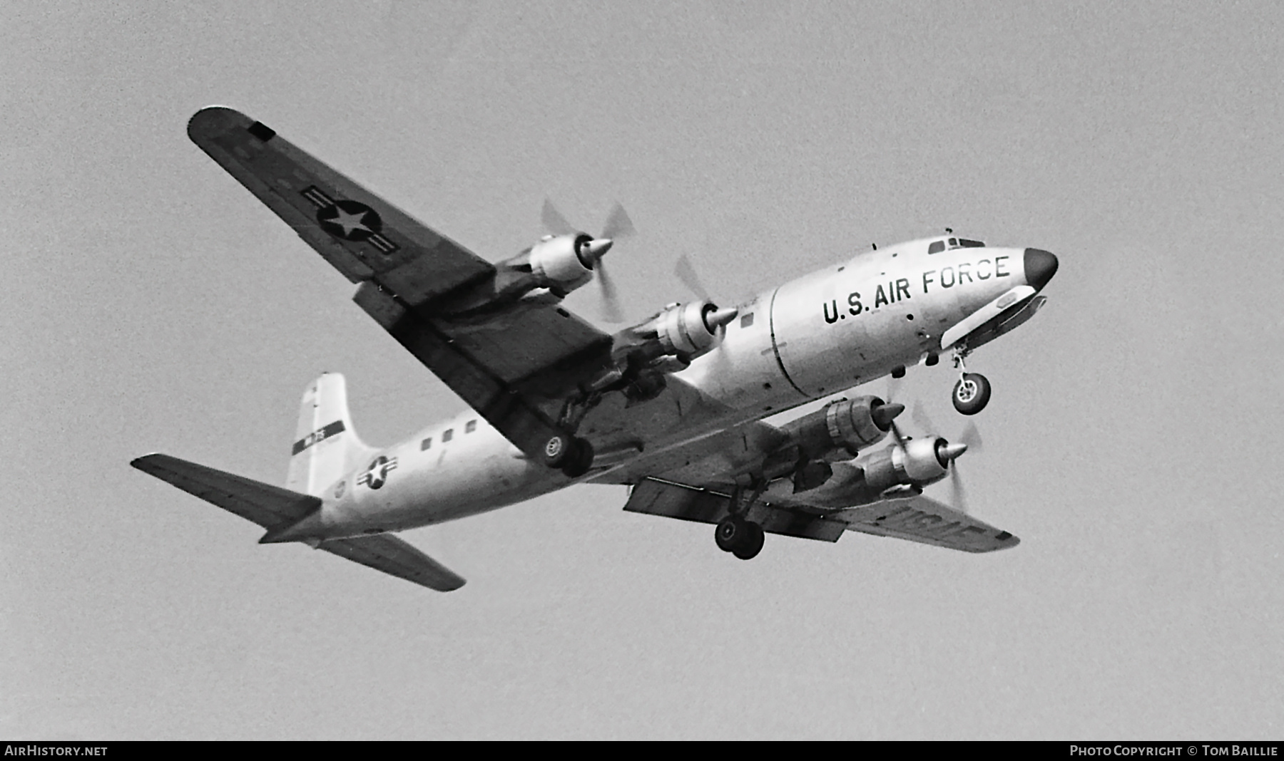 Aircraft Photo of 51-17645 | Douglas C-118A Liftmaster (DC-6A) | USA - Air Force | AirHistory.net #355656