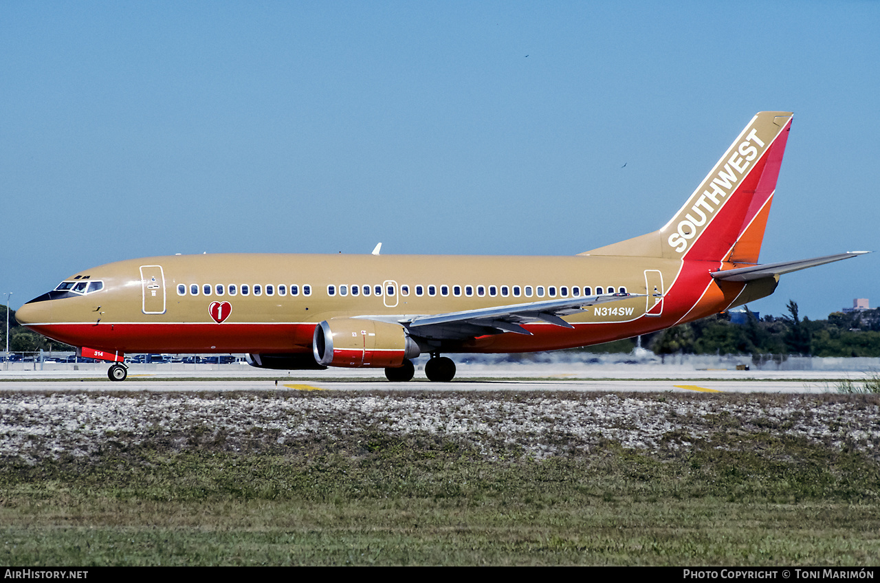 Aircraft Photo of N314SW | Boeing 737-3H4 | Southwest Airlines | AirHistory.net #355674