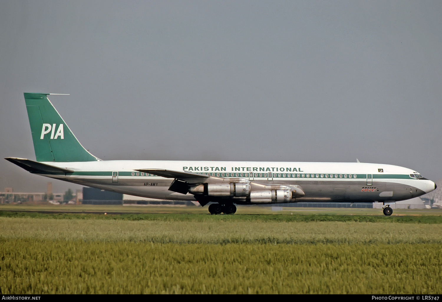 Aircraft Photo of AP-AWY | Boeing 707-340C | Pakistan International Airlines - PIA | AirHistory.net #355695