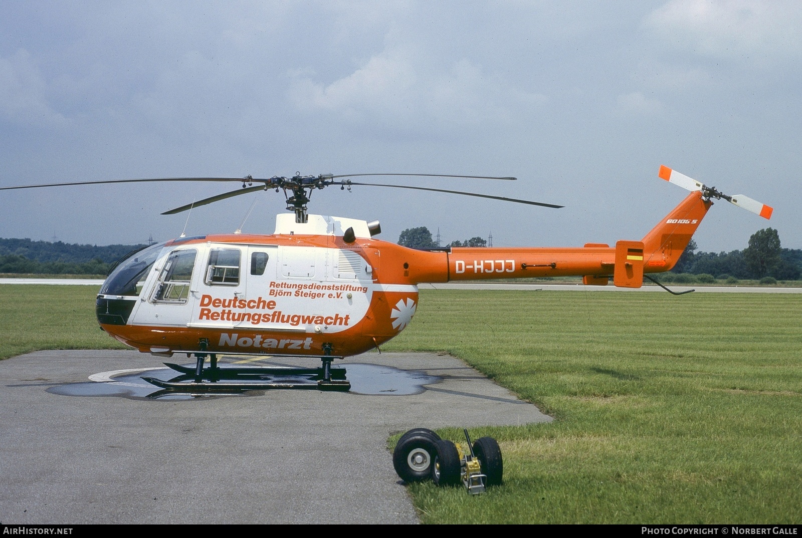 Aircraft Photo of D-HJJJ | MBB BO-105S | Deutsche Rettungsflugwacht - German Air Rescue | AirHistory.net #355877