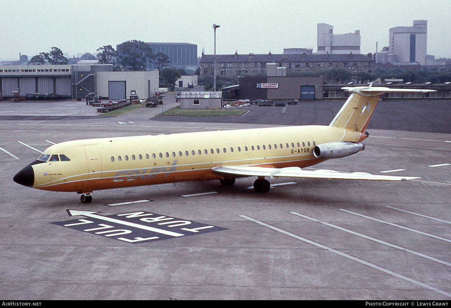 Aircraft Photo of G-AYOR | BAC 111-518FG One-Eleven | Court Line | AirHistory.net #355956