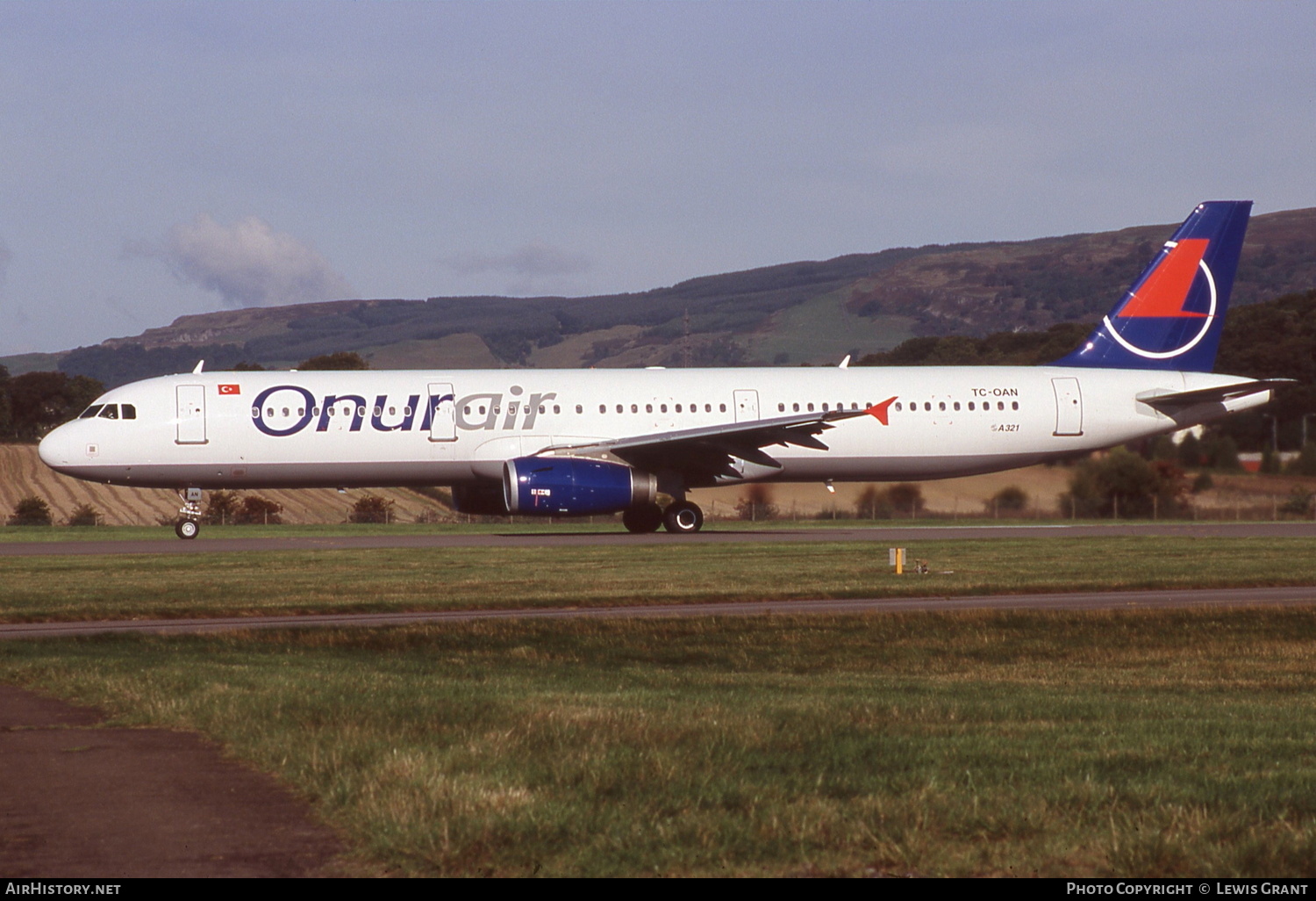 Aircraft Photo of TC-OAN | Airbus A321-231 | Onur Air | AirHistory.net #355972