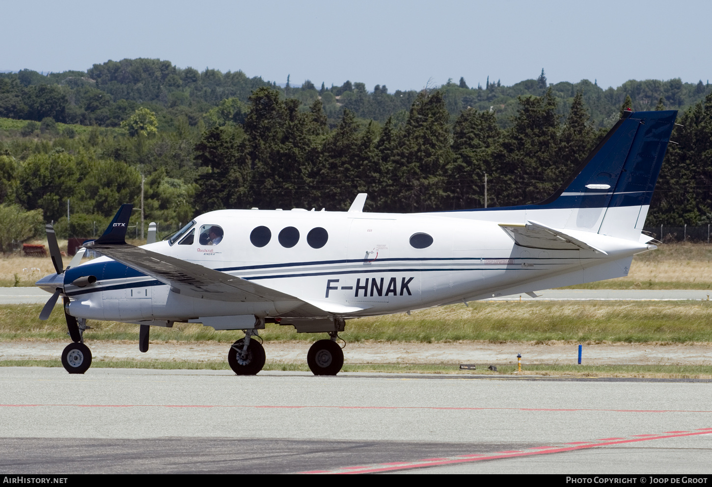 Aircraft Photo of F-HNAK | Hawker Beechcraft C90GTx King Air | AirHistory.net #356009