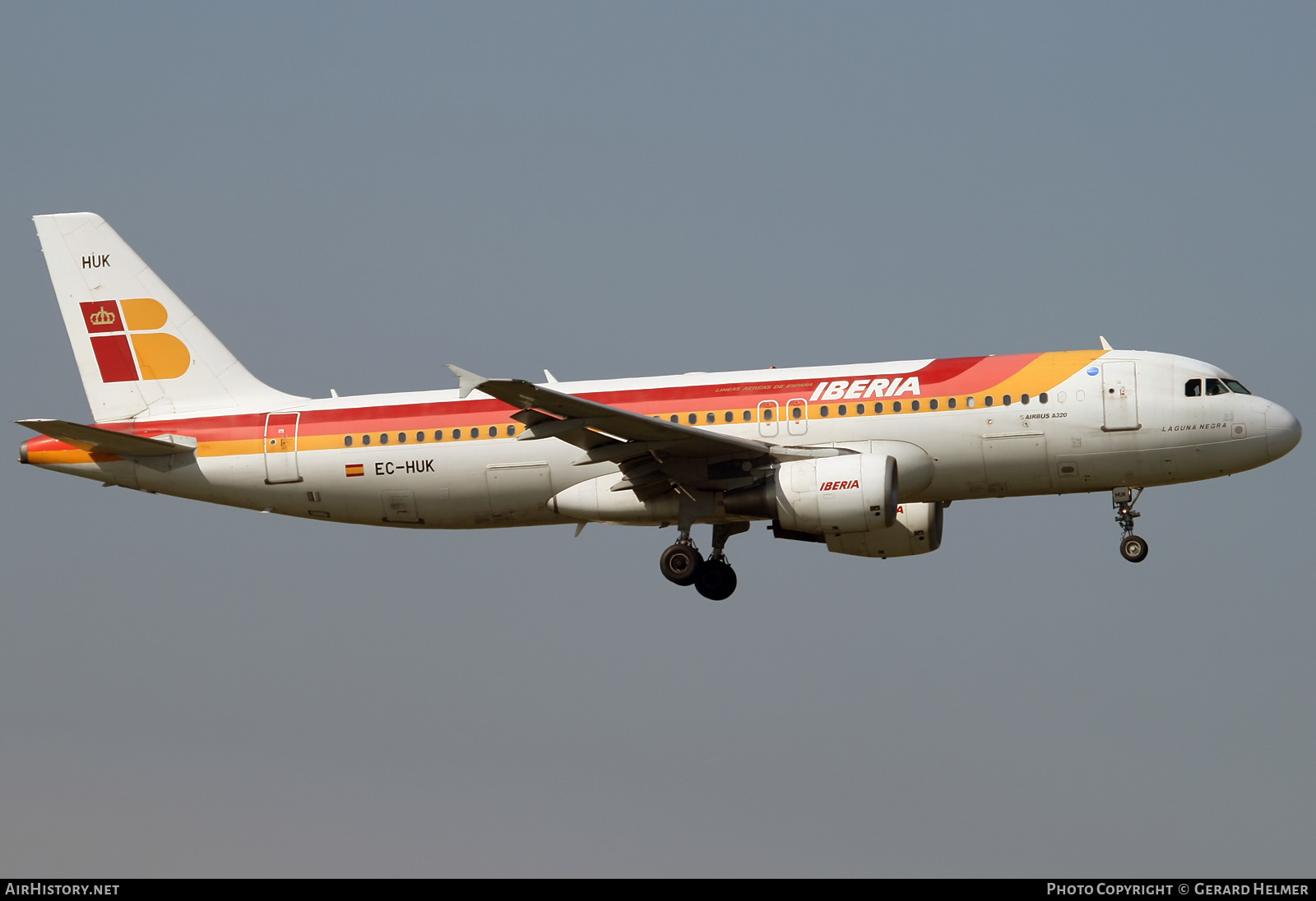 Aircraft Photo of EC-HUK | Airbus A320-214 | Iberia | AirHistory.net #356213