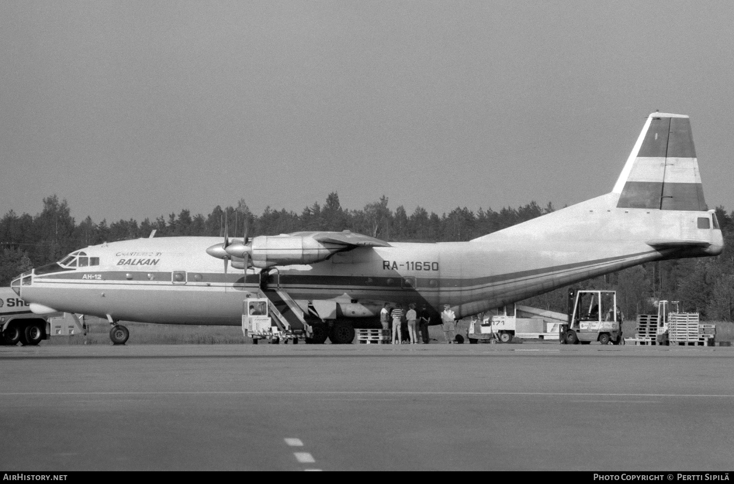Aircraft Photo of RA-11650 | Antonov An-12B | Balkan - Bulgarian Airlines Cargo | AirHistory.net #356322