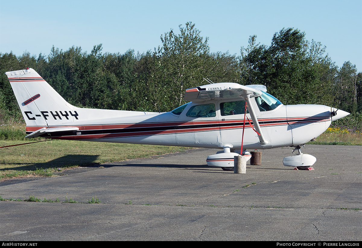 Aircraft Photo of C-FHYY | Cessna R172K Hawk XP | AirHistory.net #356401