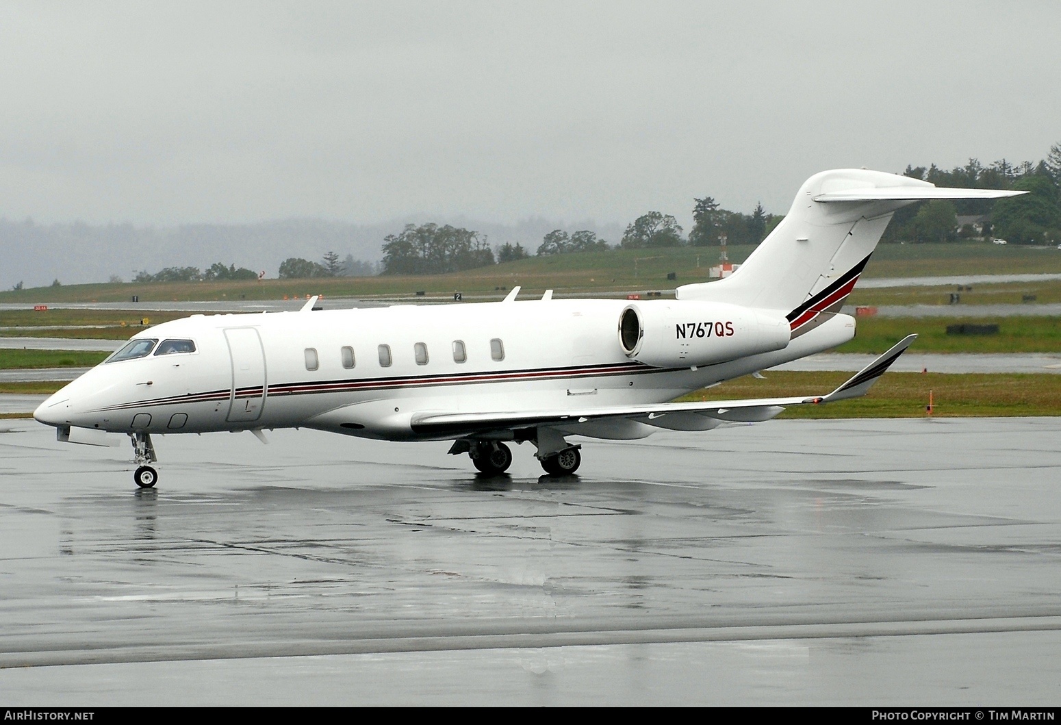 Aircraft Photo of N767QS | Bombardier Challenger 350 (BD-100-1A10) | AirHistory.net #356438