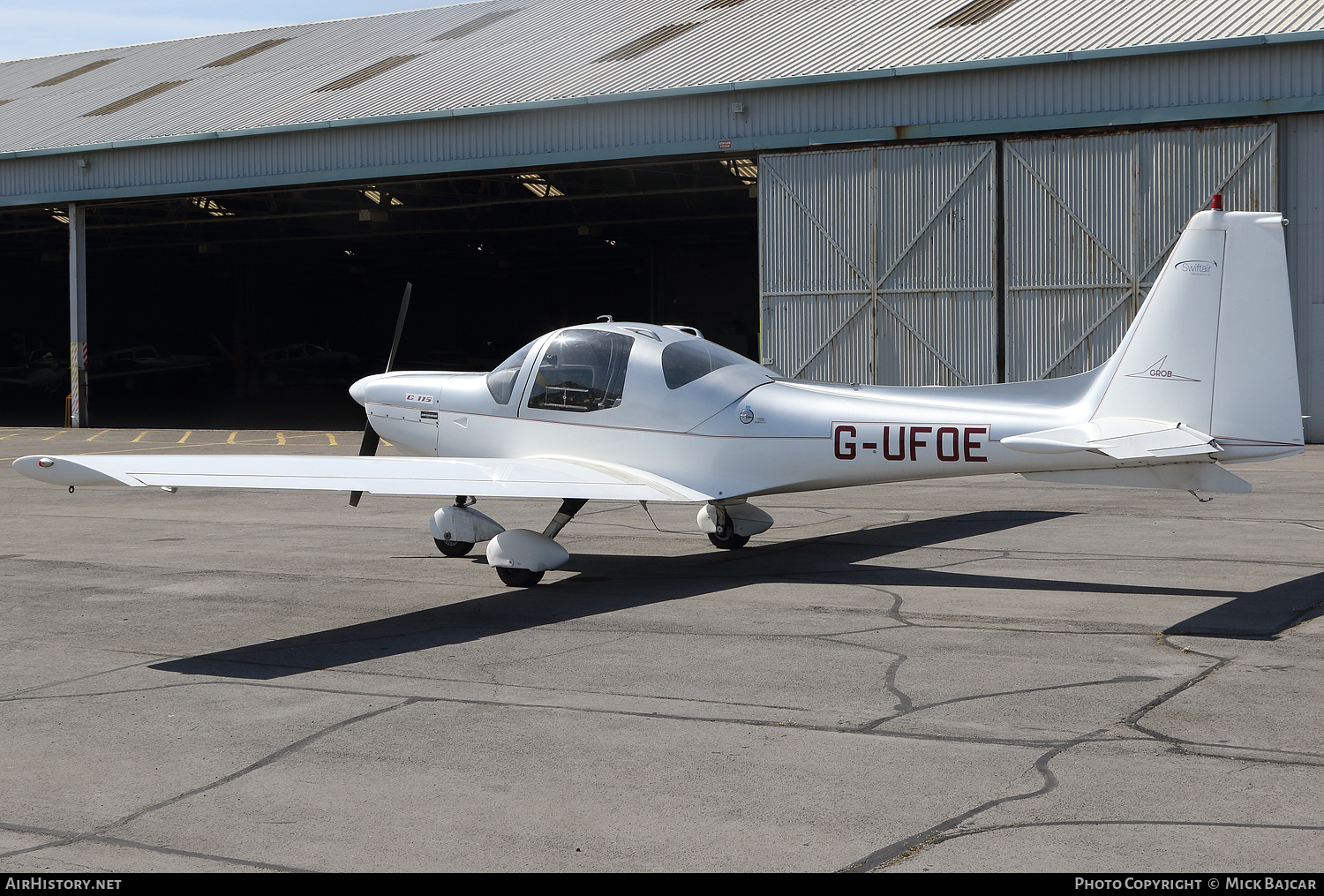 Aircraft Photo of G-UFOE | Grob G-115 | AirHistory.net #356448