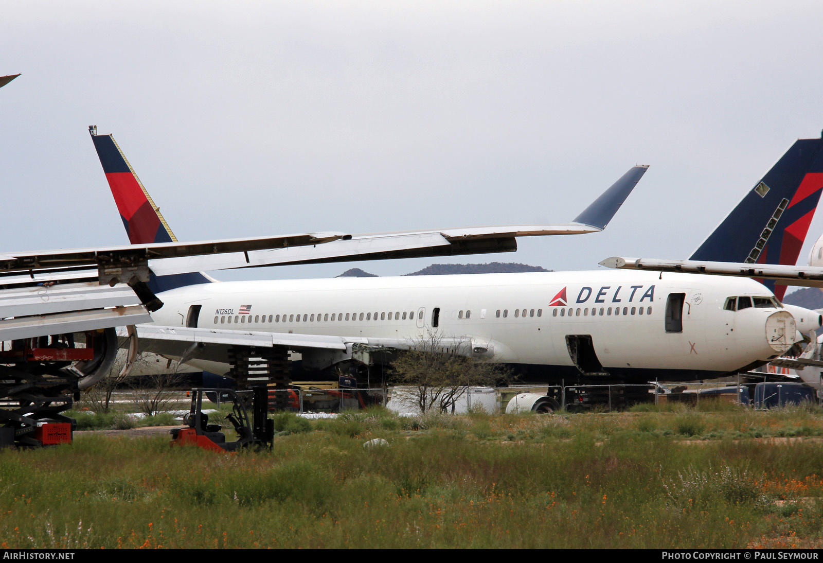 Aircraft Photo of N126DL | Boeing 767-332 | Delta Air Lines | AirHistory.net #356625