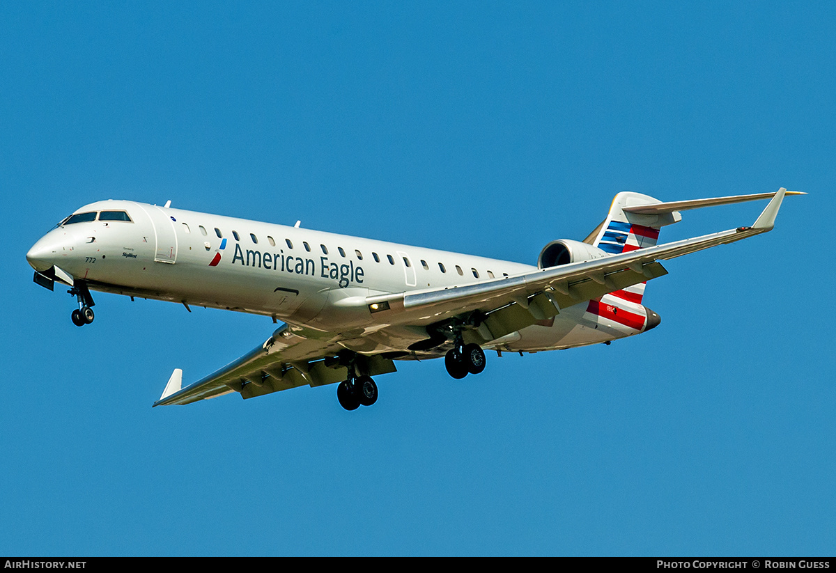 Aircraft Photo of N772SK | Bombardier CRJ-701ER (CL-600-2C10) | American Eagle | AirHistory.net #356632