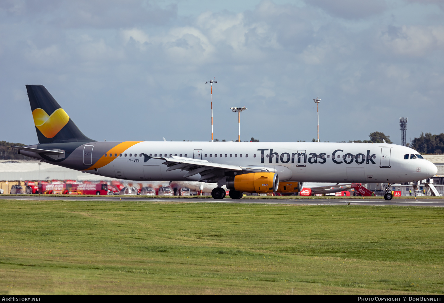 Aircraft Photo of LY-VEH | Airbus A321-231 | Thomas Cook Airlines | AirHistory.net #356689