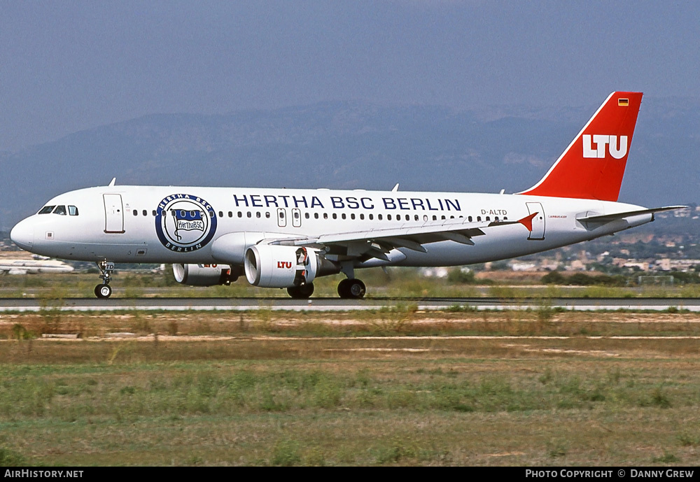 Aircraft Photo of D-ALTD | Airbus A320-214 | LTU - Lufttransport-Unternehmen | AirHistory.net #356694