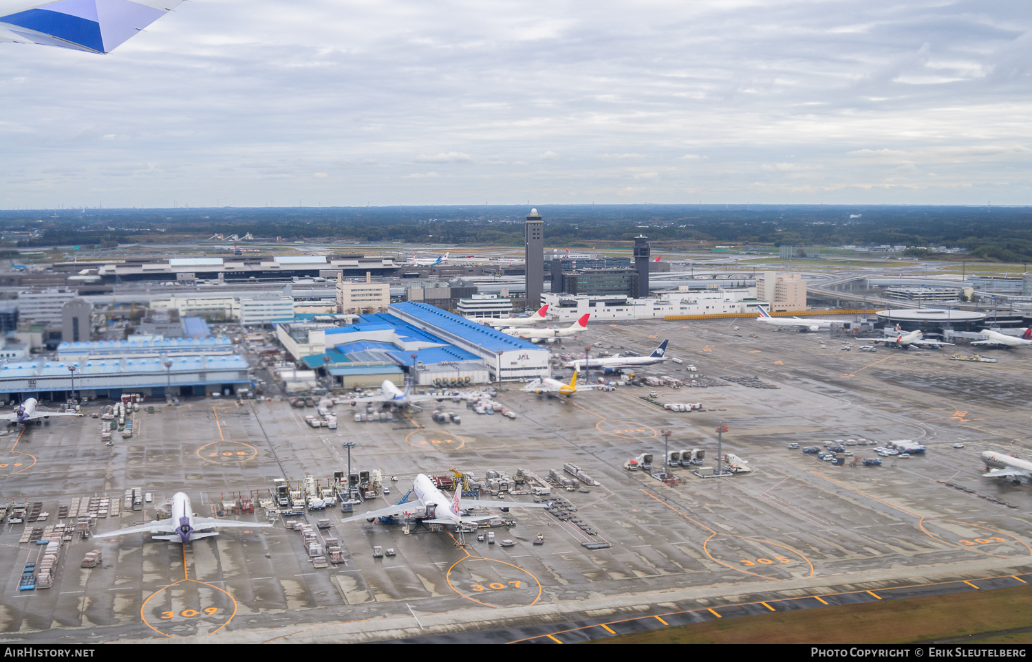 Airport photo of Tokyo - Narita International (RJAA / NRT) in Japan | AirHistory.net #356704