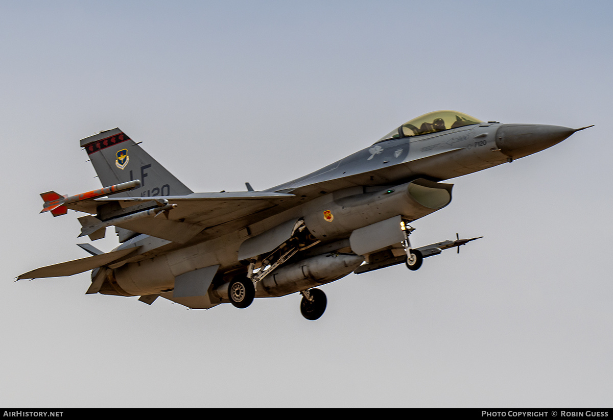 Aircraft Photo of 97-0120 / AF97-120 | General Dynamics F-16CJ Fighting Falcon | USA - Air Force | AirHistory.net #356750