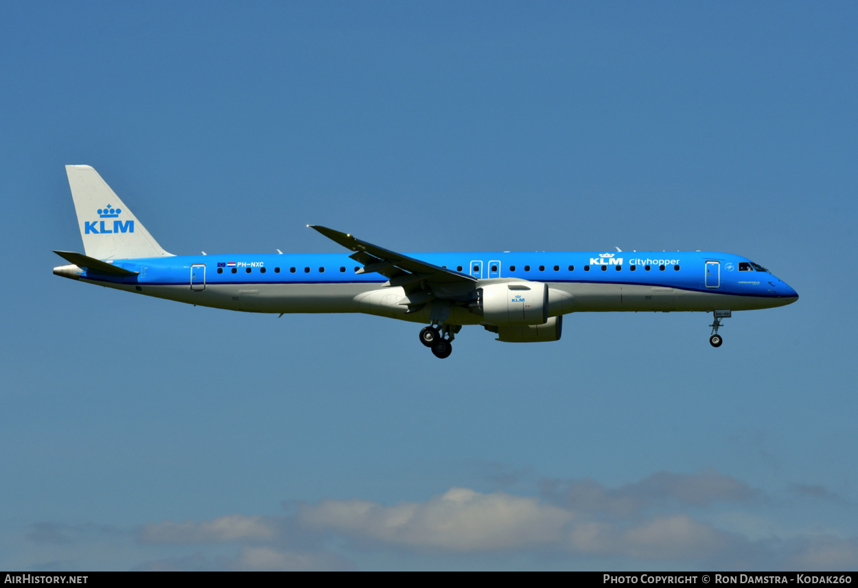Aircraft Photo of PH-NXC | Embraer 195-E2 (ERJ-190-400) | KLM Cityhopper | AirHistory.net #356831