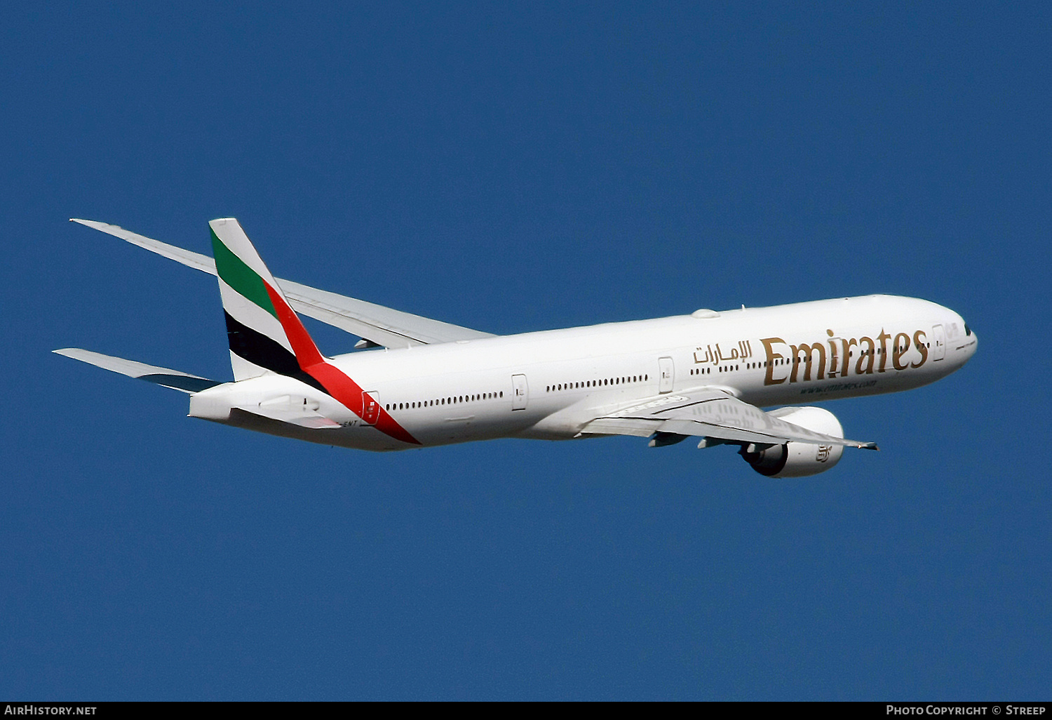 Aircraft Photo of A6-ENT | Boeing 777-31H/ER | Emirates | AirHistory.net #356945