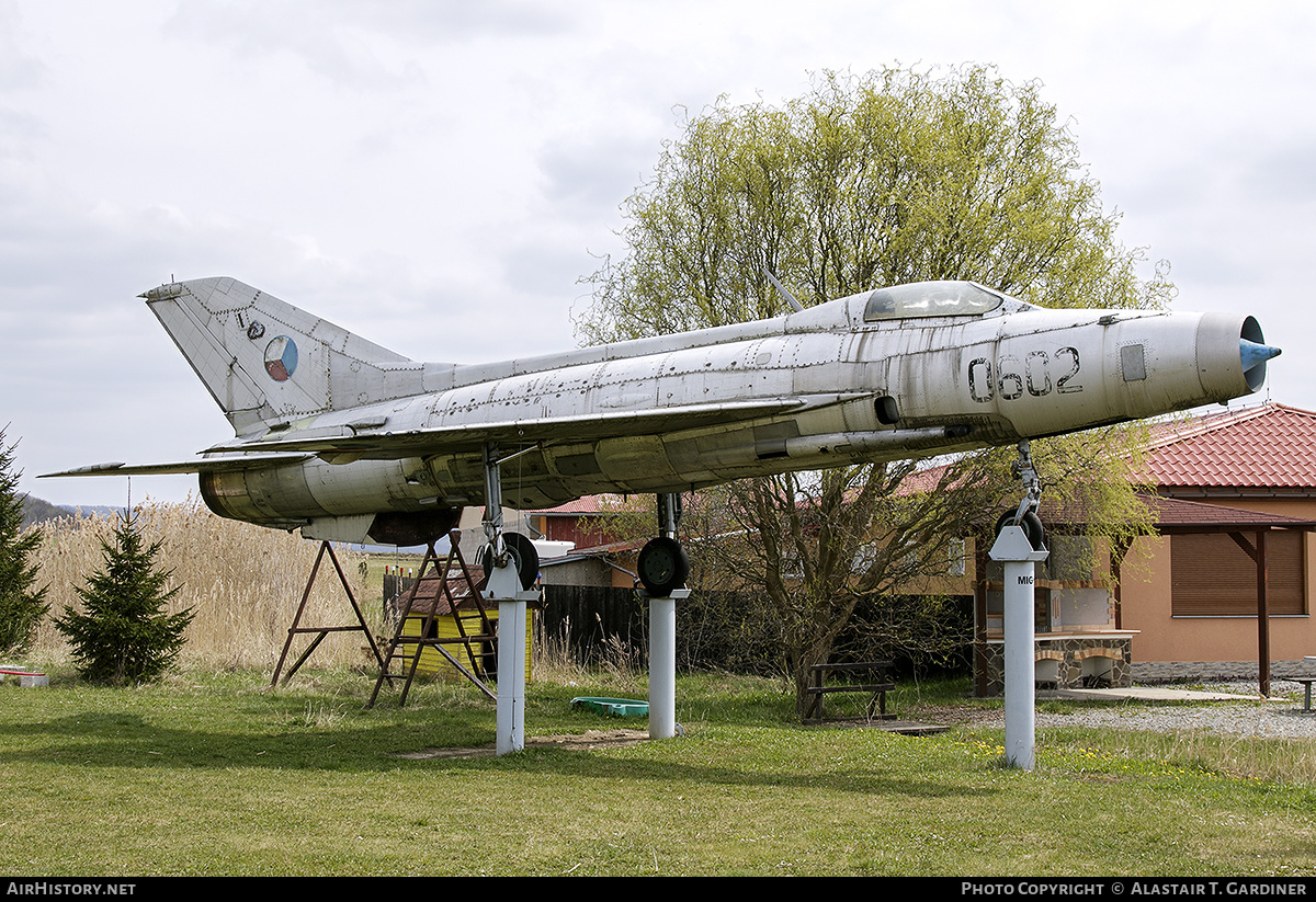 Aircraft Photo of 0602 | Aero S-106 (MiG-21F-13) | Czechoslovakia - Air Force | AirHistory.net #357087