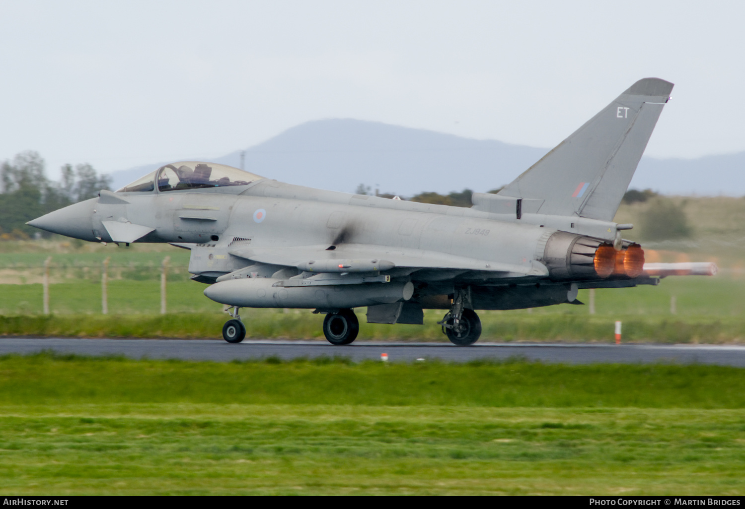 Aircraft Photo of ZJ949 | Eurofighter EF-2000 Typhoon FGR4 | UK - Air Force | AirHistory.net #357182