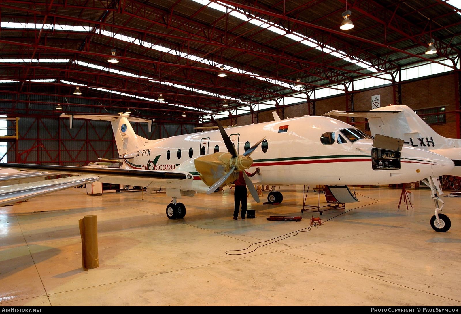 Aircraft Photo of D2-FFM | Beech 1900D | Tropicana - Gira Globo Aeronáutica | AirHistory.net #357236