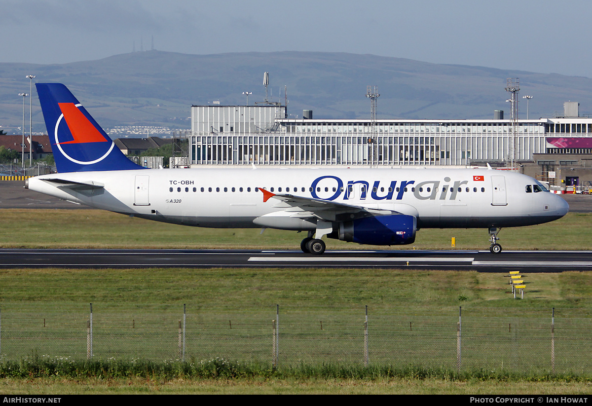 Aircraft Photo of TC-OBH | Airbus A320-233 | Onur Air | AirHistory.net #357319