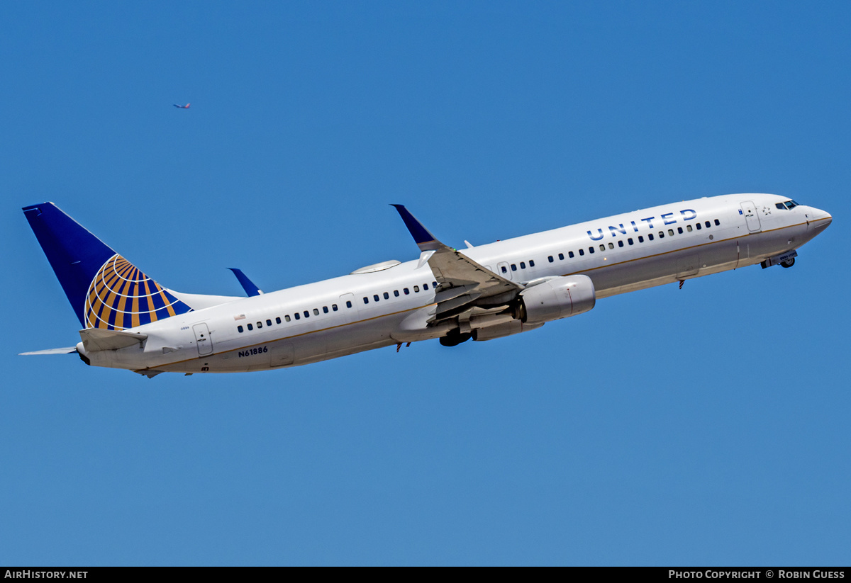 Aircraft Photo of N61886 | Boeing 737-924/ER | United Airlines | AirHistory.net #357519