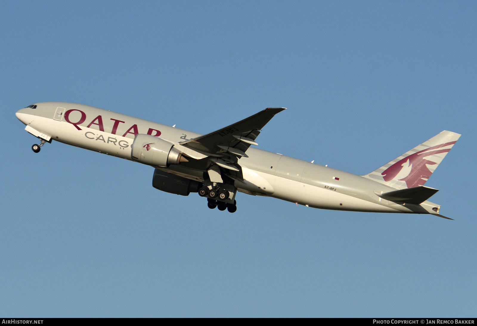 Aircraft Photo of A7-BFJ | Boeing 777-FDZ | Qatar Airways Cargo | AirHistory.net #357645