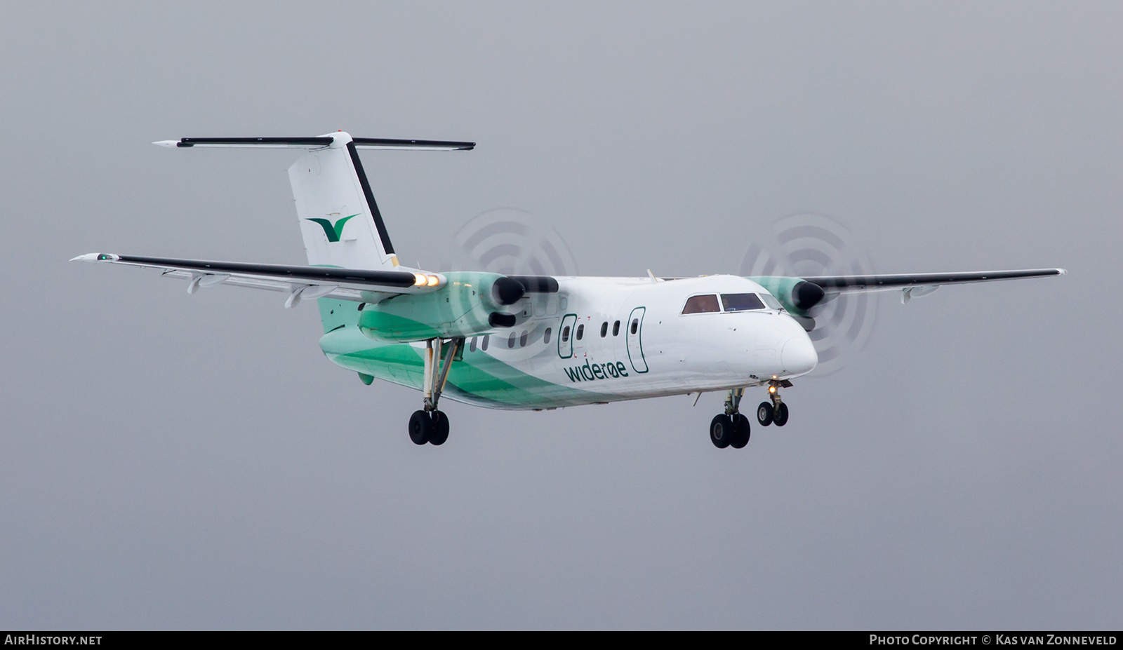Aircraft Photo of LN-WIG | De Havilland Canada DHC-8-103 Dash 8 | Widerøe | AirHistory.net #357668
