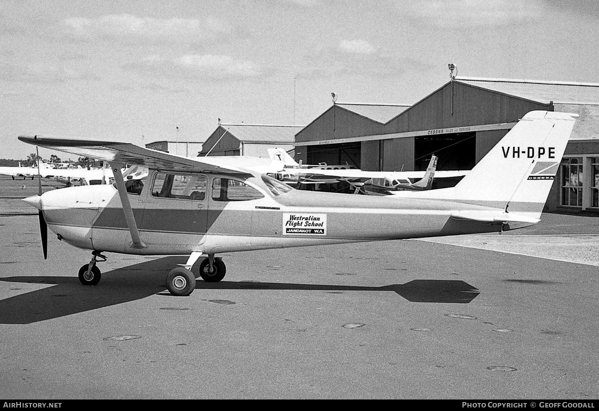 Aircraft Photo of VH-DPE | Cessna 172H Skyhawk | Westralian Flight School | AirHistory.net #357746