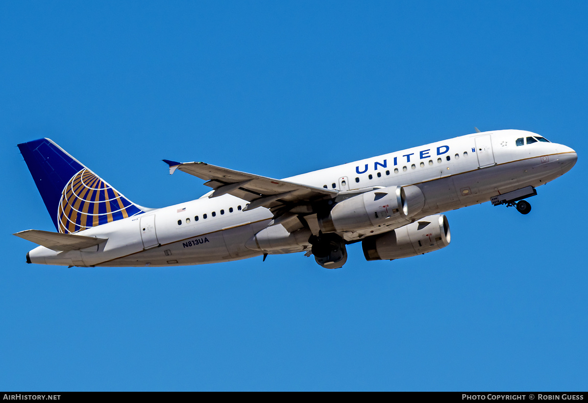 Aircraft Photo of N813UA | Airbus A319-131 | United Airlines | AirHistory.net #357761