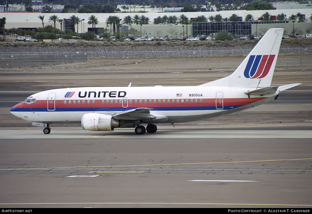 Aircraft Photo of N905UA | Boeing 737-522 | United Airlines | AirHistory.net #357911