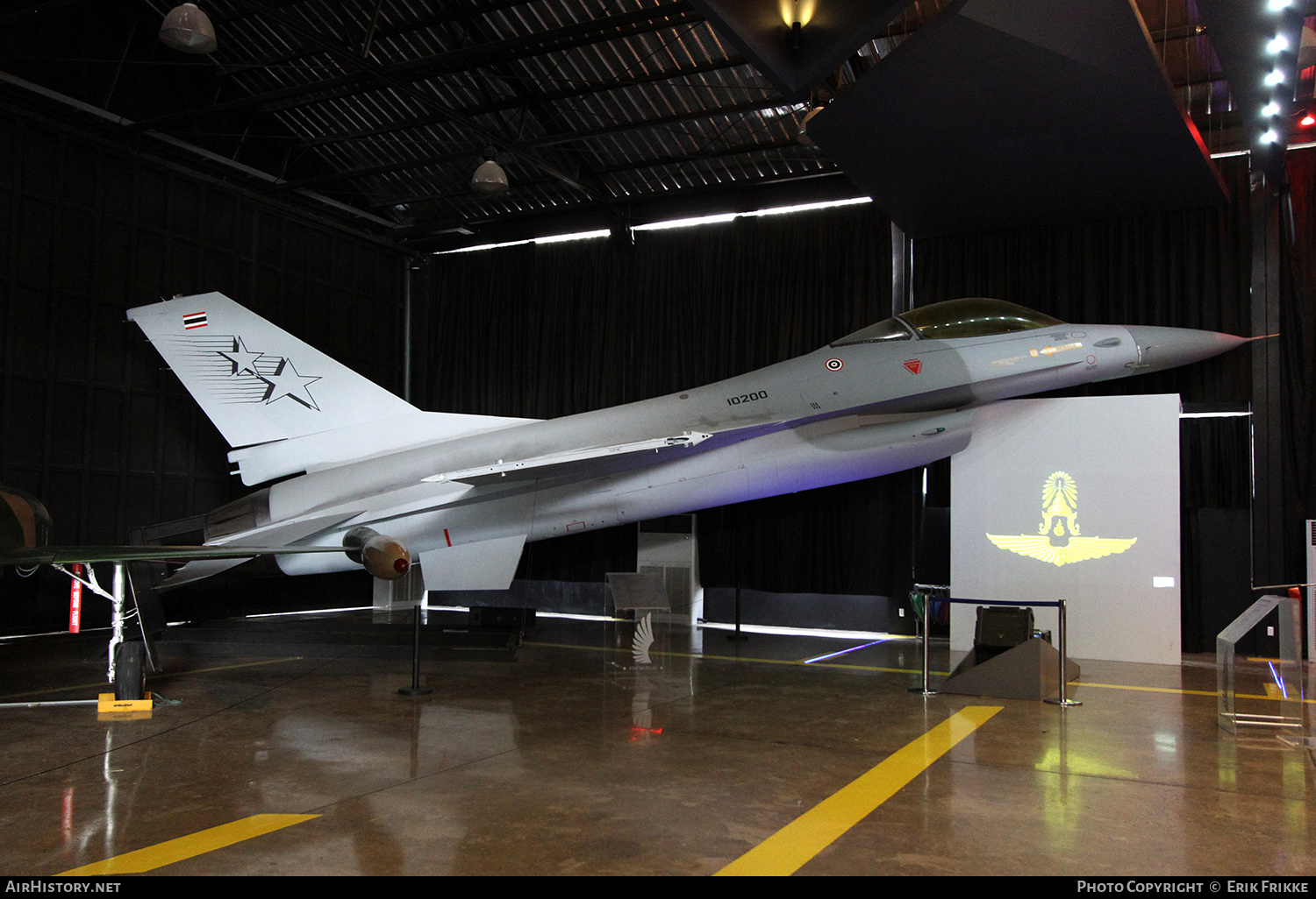 Aircraft Photo of 10200 | General Dynamics F-16A Fighting Falcon | Thailand - Air Force | AirHistory.net #358029