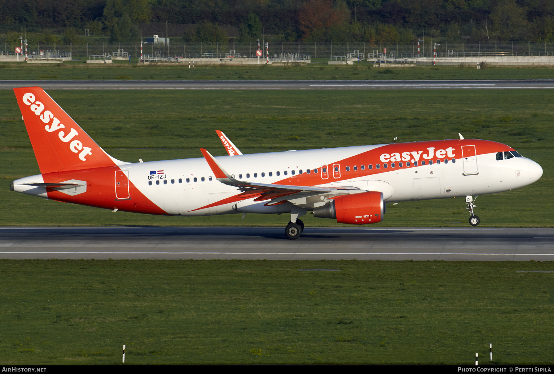 Aircraft Photo of OE-IZJ | Airbus A320-214 | EasyJet | AirHistory.net #358243