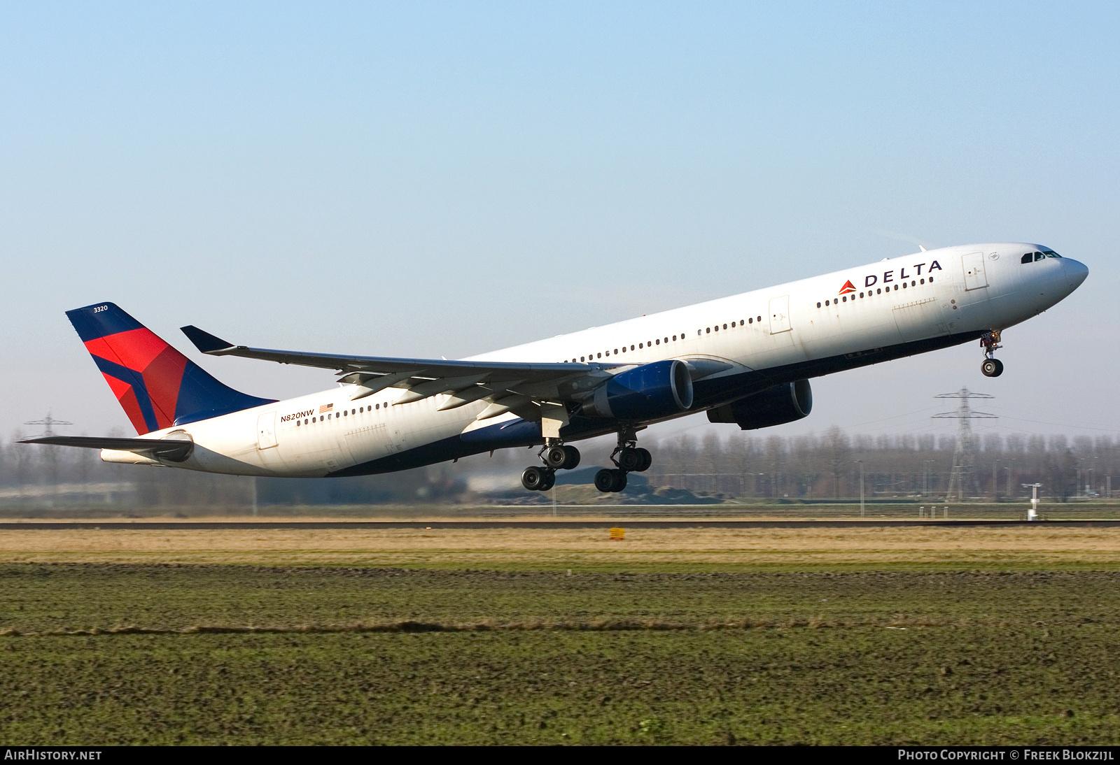 Aircraft Photo of N820NW | Airbus A330-323 | Delta Air Lines | AirHistory.net #358267